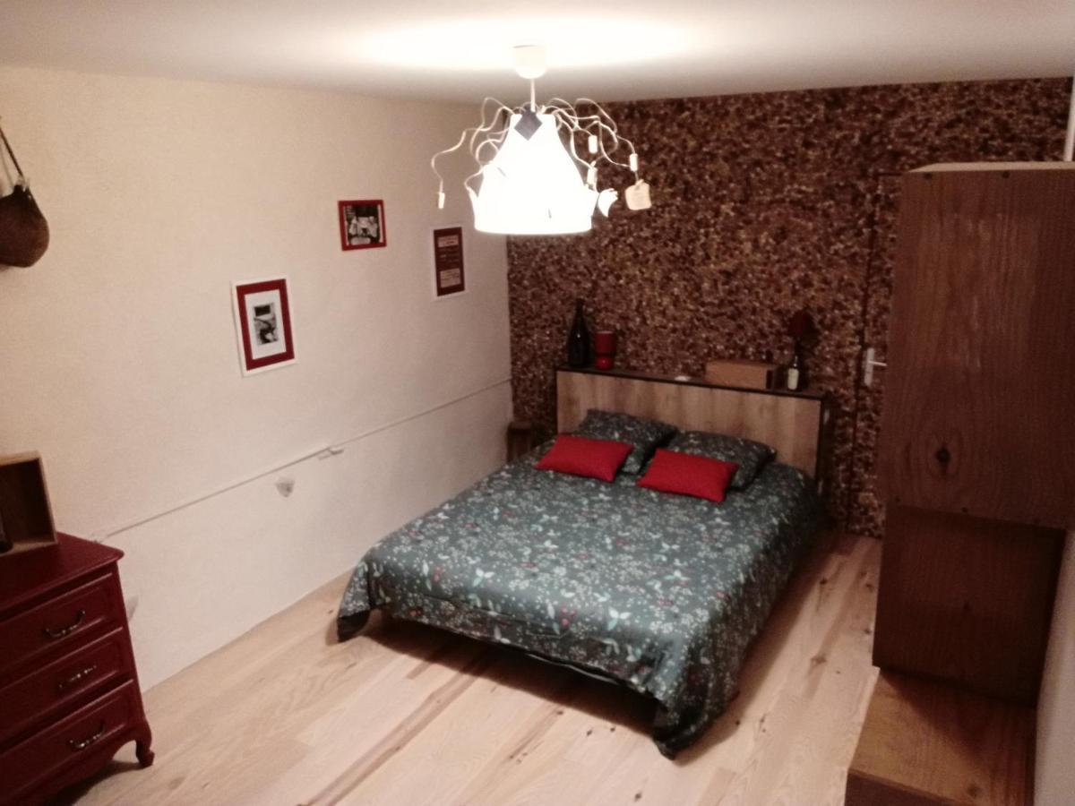 Un Nid Pour La Nuit, Chambres D'Hotes Saint-Gery  Экстерьер фото