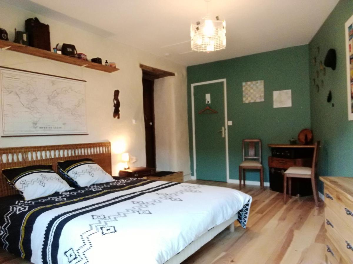 Un Nid Pour La Nuit, Chambres D'Hotes Saint-Gery  Экстерьер фото